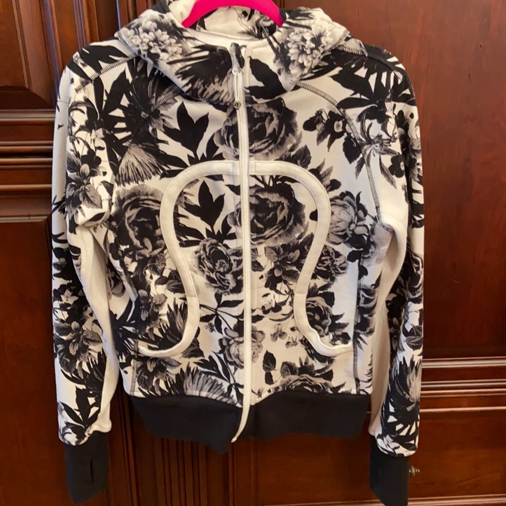 Lululemon Hoodie jacket